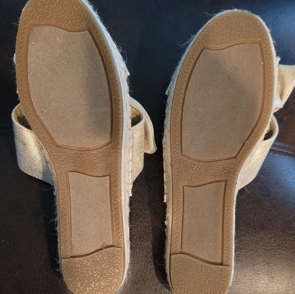 Nine West Slides - Picture 4 of 4